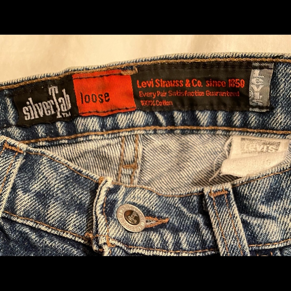 Levi’s Loose Fit Silver Tab